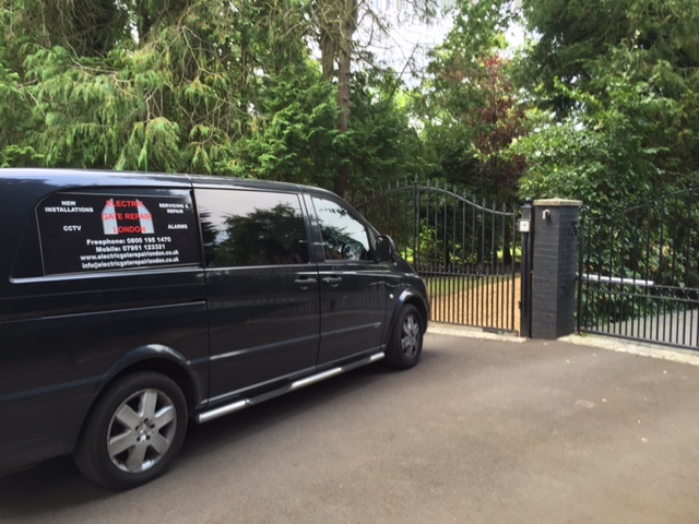 Electric Gates in Beaconsfield and the surrounding areas