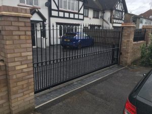 Sliding electric gate installation completed