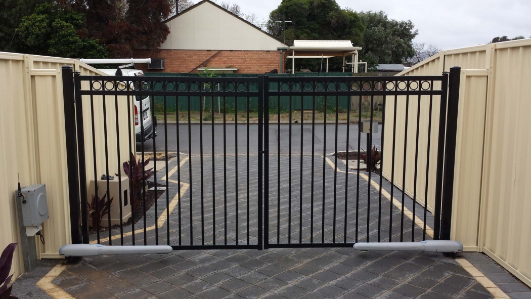 Gate closer installation